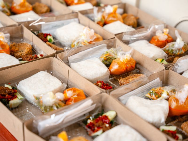 5 Tips on How to Choose a Good Food Packaging Supplier